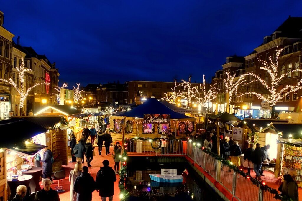 Floating Christmas Market Leiden