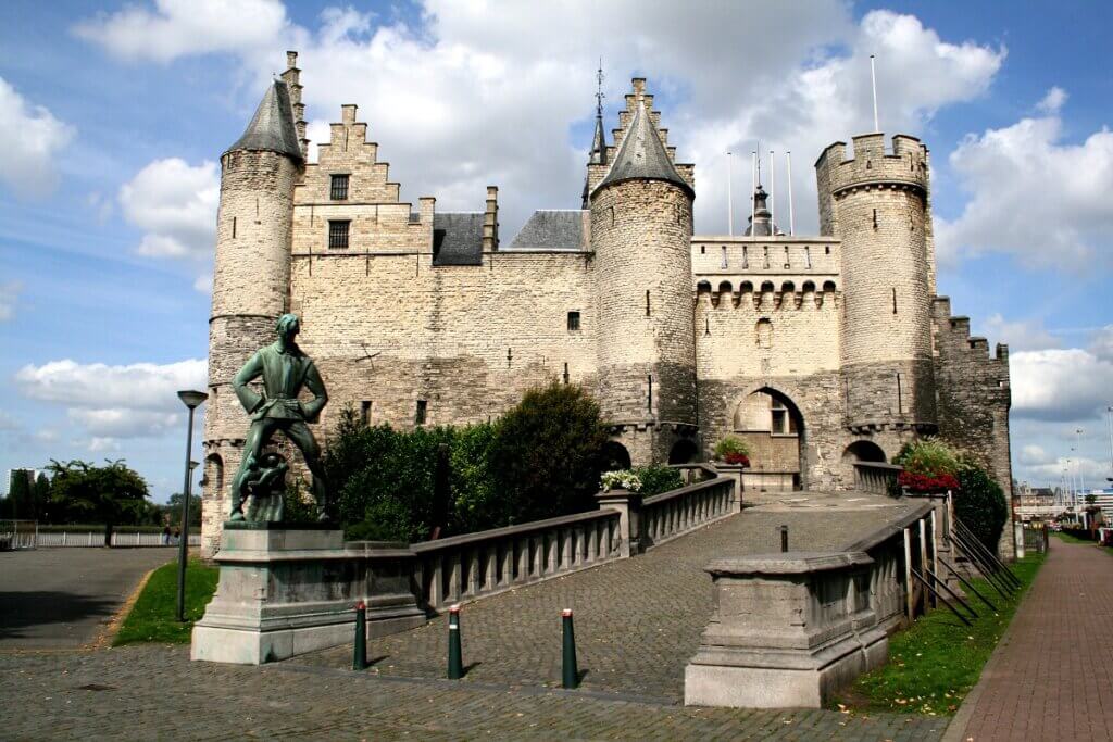 Het Steen Castle