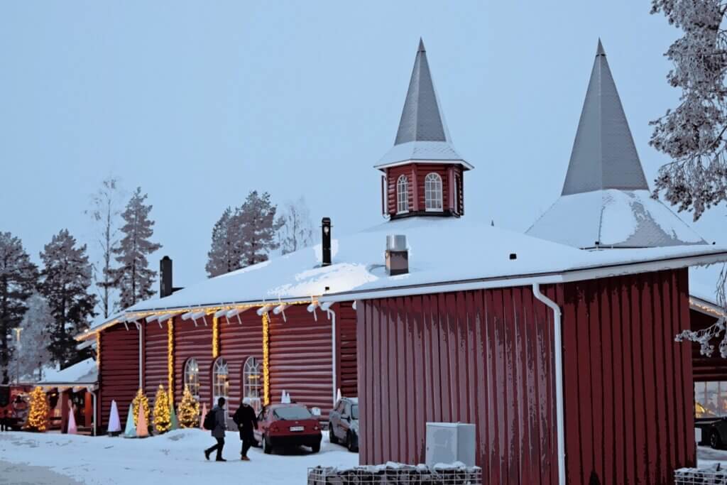 Wooden Chalet in Rovaniemi